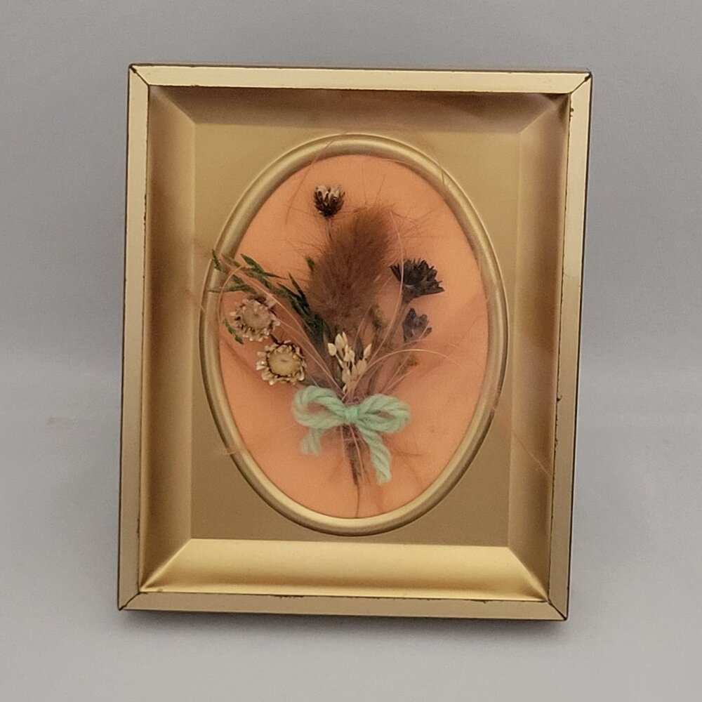 Vintage Gold Picture Framed Dried Flower Bouquet Art Table Wall Decor Shadow Box
